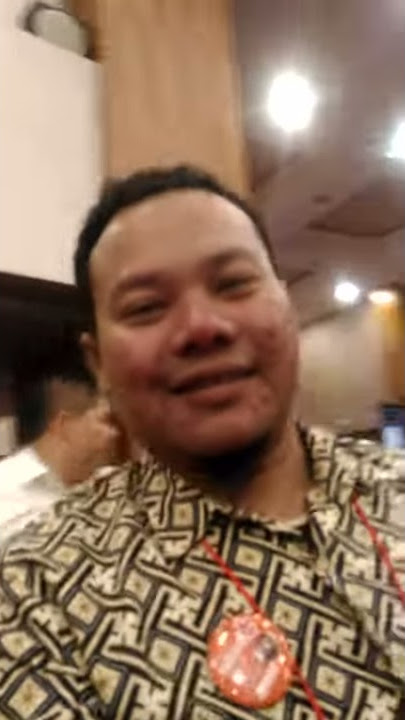 Lagu Kampanye TKN Jokowi - maruf amin. Goyang 2 jari by Sandrina