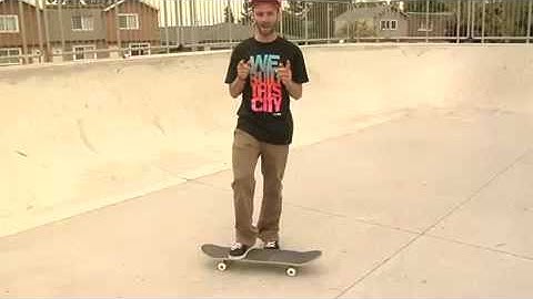 Skateboard Tricks  360 Frontside Pop Shove it   Skateboard Tricks  360 Frontside Pop Shove it Mistakes www keepvid com