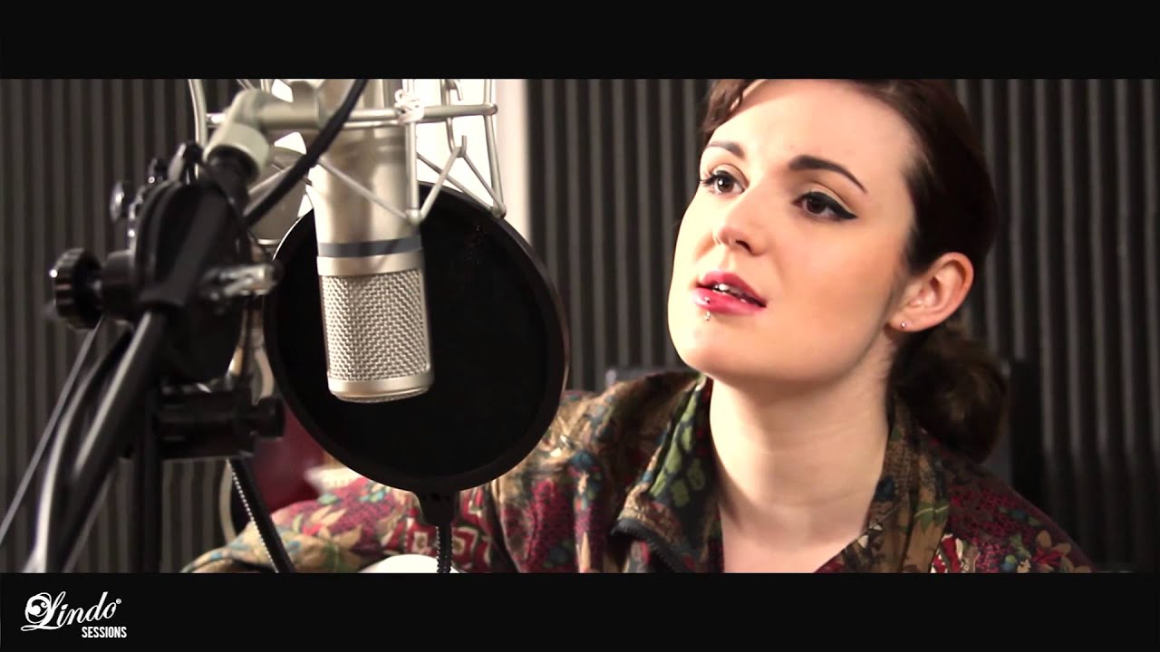 Lindo Sessions White Dove Electro Acoustic Guitar "Panic" by Amber
