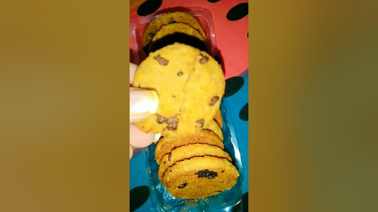 ghar par choco chip cookies Kaise banaen/how to make with a new style choco chip cookies at home