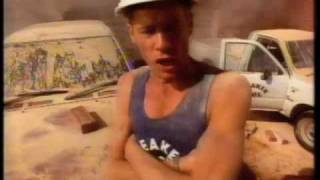 Unbreakable Toyota Hilux 90s ad