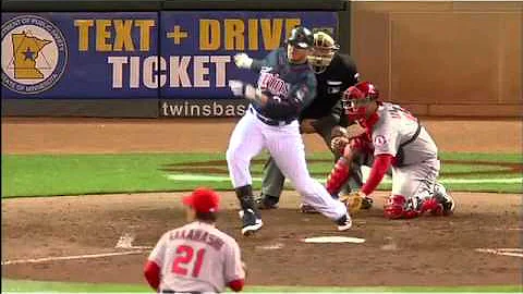 2012/04/11 Parmelee's two-run triple