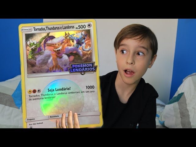 ABRINDO CAIXA COM CARTA POKEMON GIGANTE 