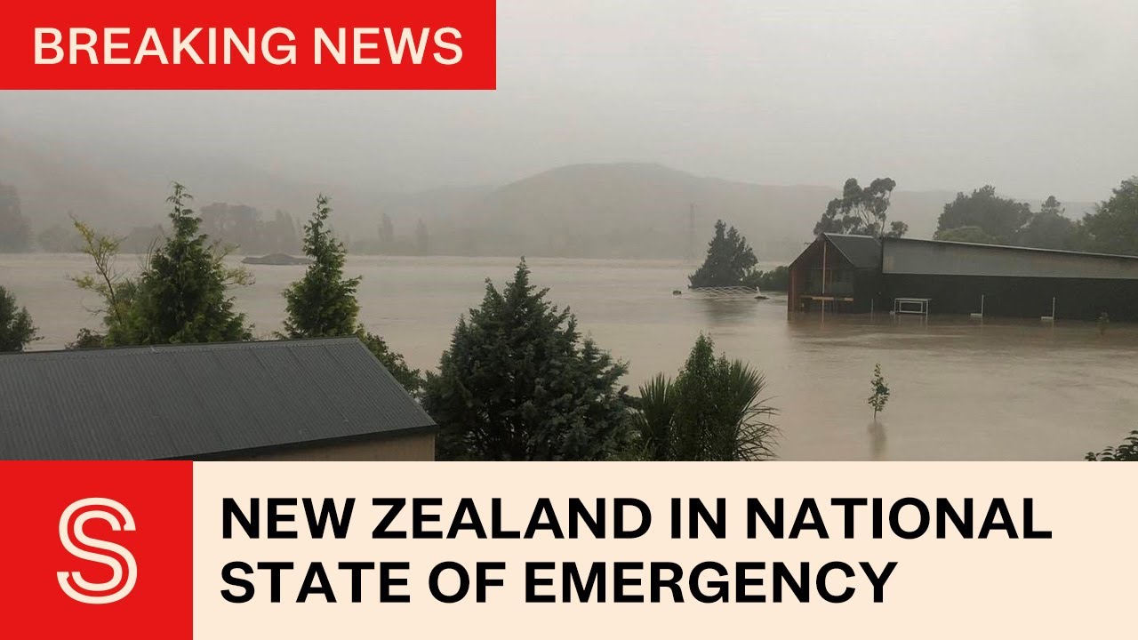 State of national emergency as Cyclone Gabrielle smashes NZ | Press ...