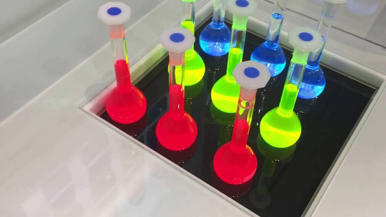 [IFA 2016] Samsung Quantum Dots - YouTube