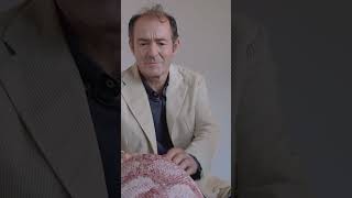 Thumbnail for Djali gjen nënën të vdekur pasi kthehet nga Gurbeti - MALLI I NANËS