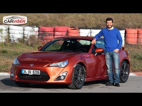 Toyota GT 86 Test Sürüşü - Review (English subtitled)