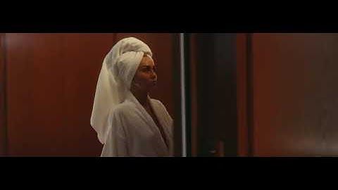 Miley Cyrus - Flowers (Official Video)