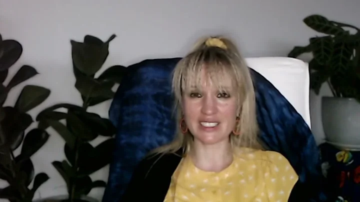 Lisa Cairns-Feeling the body more and less.Everything is further away and everything as more intense