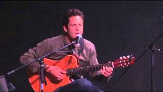 CANTANTE NACIONAL LA PAJARA SE PRESENTO EN EL SALON TARAPACA