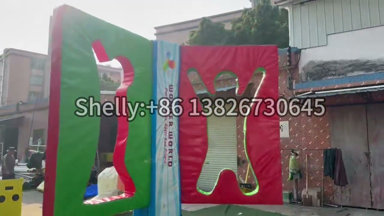 Manufacturer Custom Toxic Mechanical Inflatable Spin Game Meltdown Machine Obstacle Challenge Game