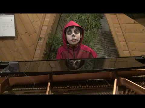 【ウン・ポコ・ロコ】ピアノ弾き語り(小4）