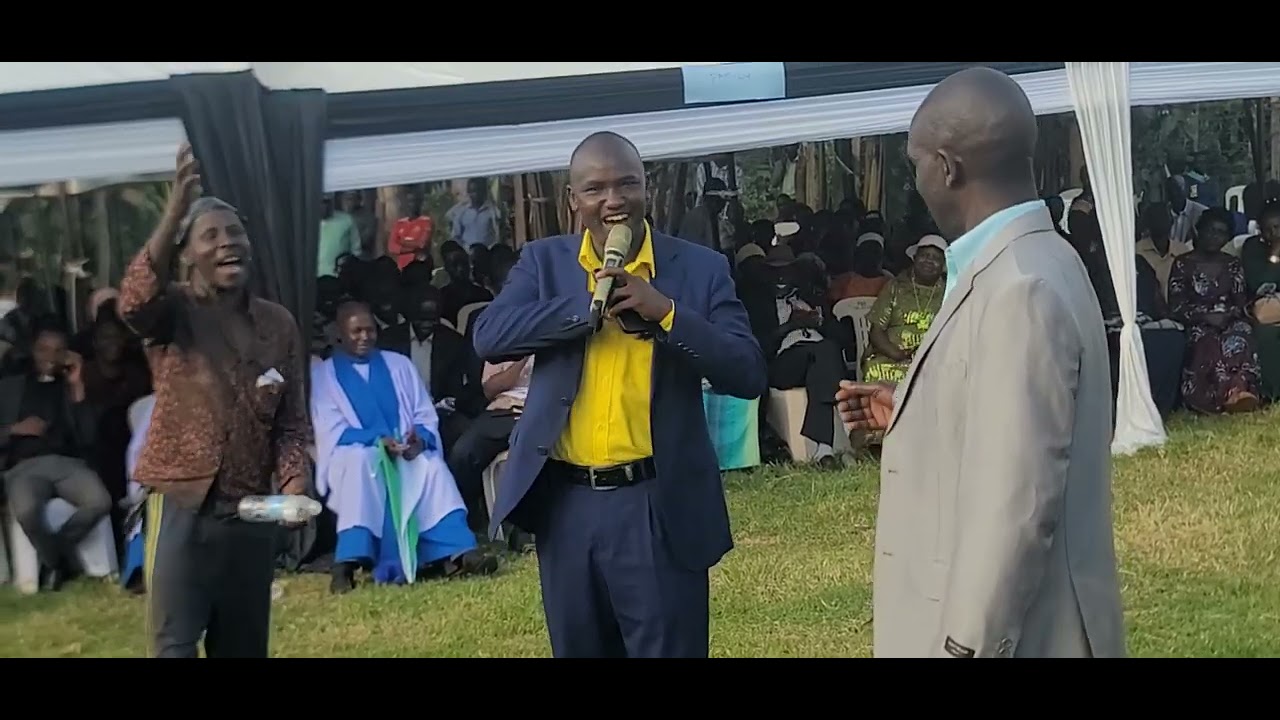 Vinii faces Everline Kubarika head-on. Tough fight incoming 