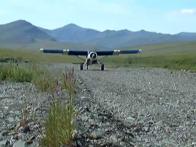 DHC2 Beaver Landing in the Brooks Range, Alaska