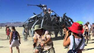 Burning Man 2010 - a very cool art car