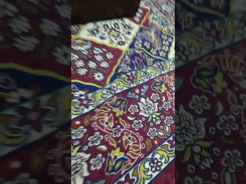 فستانك الابيض خطوه ورا خطوه بتمشيها