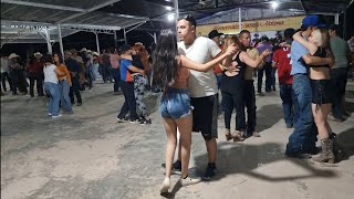 otro más del mejor baile del norte