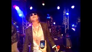 Guns N' Roses - Catcher In The Rye Acoustic Live at L'Arc, Paris, France 2010/09/14