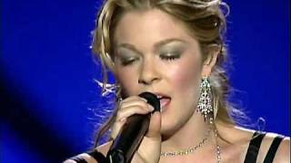 Watch Leann Rimes Love Is An Army video