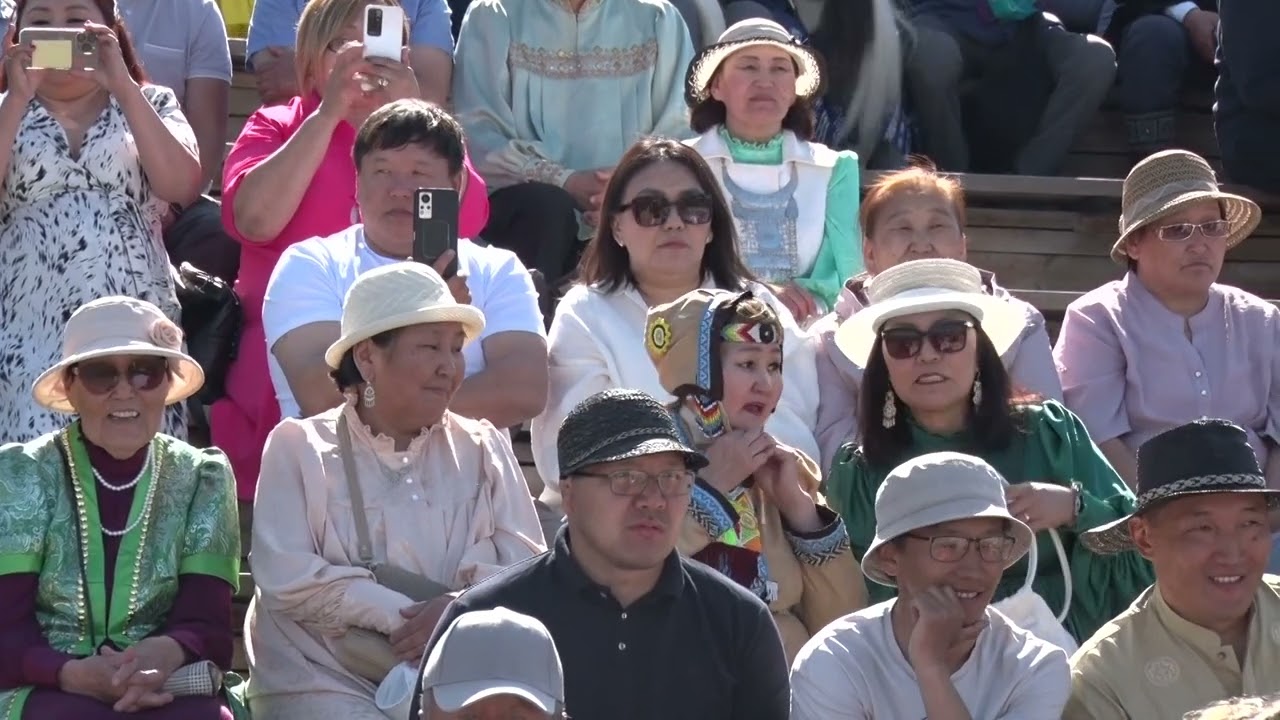 Юбилейный Ысыах, 385 летие г.Верхоянска, ТОРЖЕСТВЕННОЕ ОТКРЫТИЕ