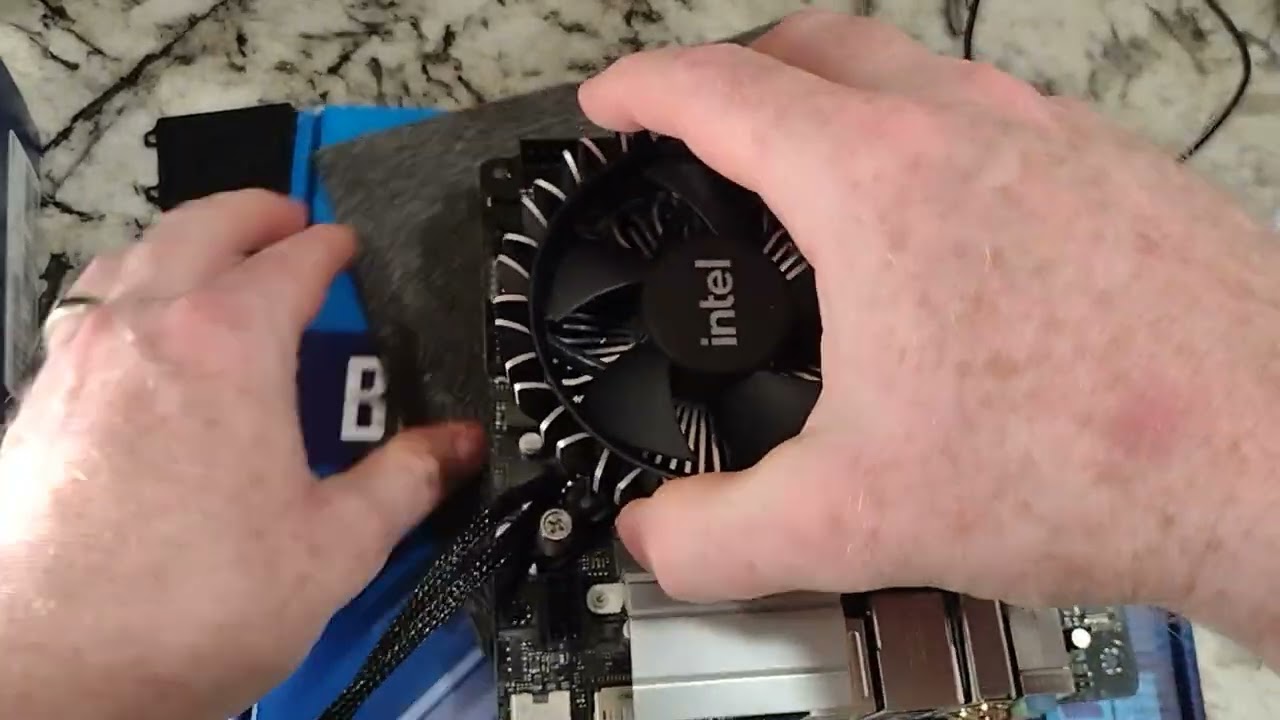 I9-12900 Installation into the AsRock B660m-ITX AC motherboard