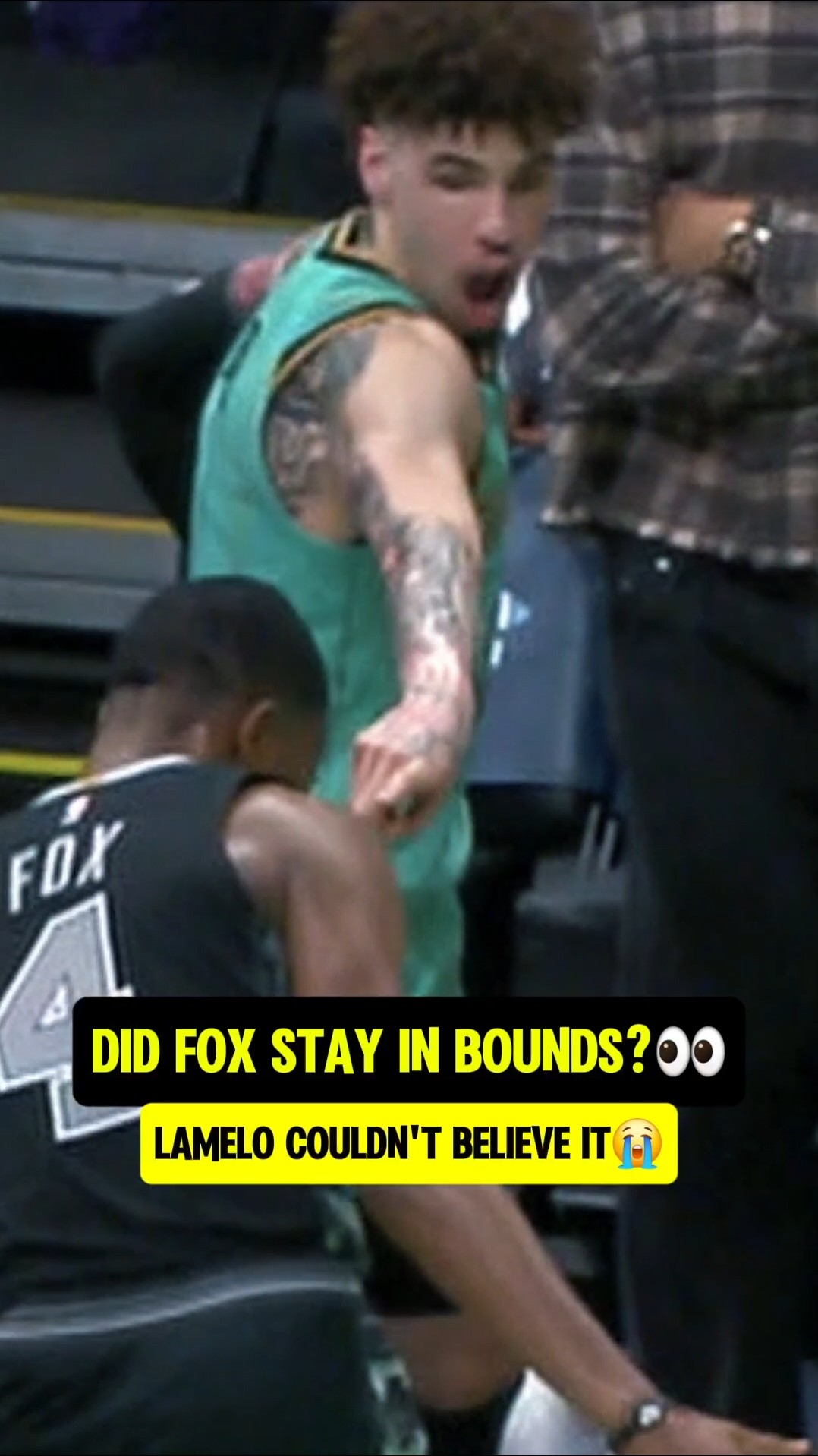 Melo Reaction to out of bounds call?