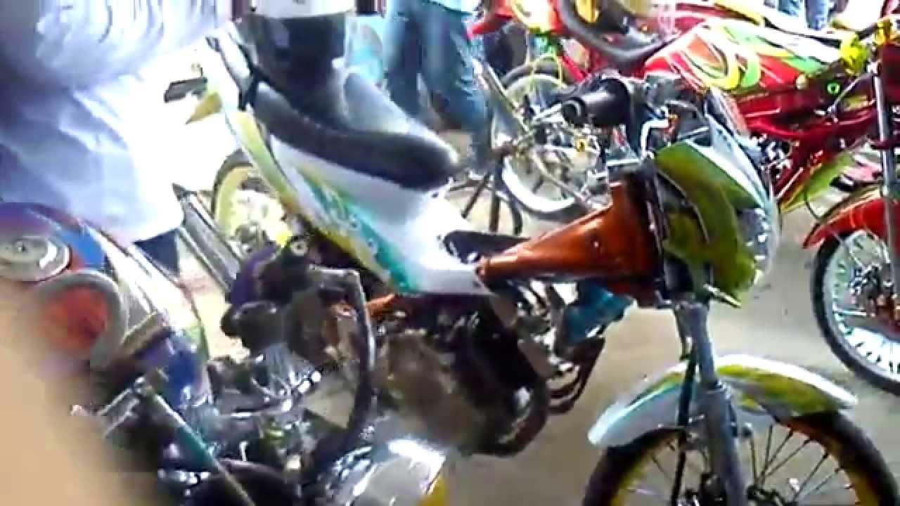 HUT SMK Bhakti Praja Batang Lomba Modifikasi Motor