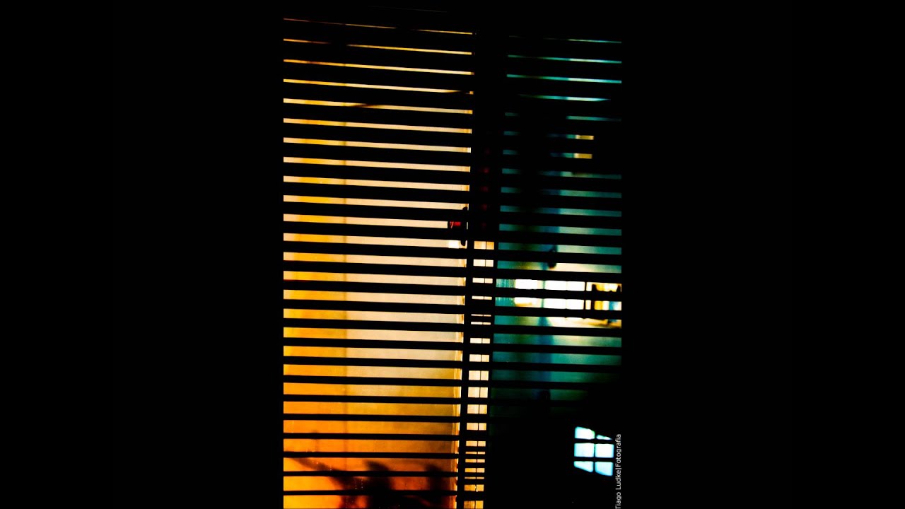 YouTubeでNite Jewel - Autographを視聴 YouTubeでNite Jewel - Autographを視聴