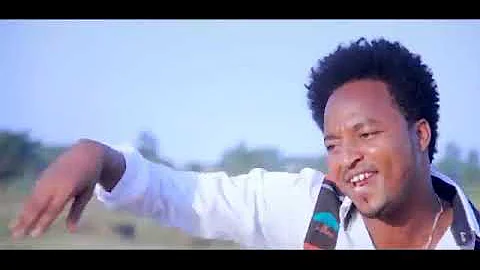 Keekiyyaa Badhaadhaa  Warrikun    NEW 2017 Oromo Music itti boohaara