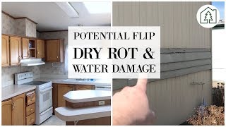 WHAT TO LOOK FOR WHEN FLIPPING MOBILE HOMES - POTENTIAL FLIP WALK THROUGH -  DRY ROT + WATER DAMAGE