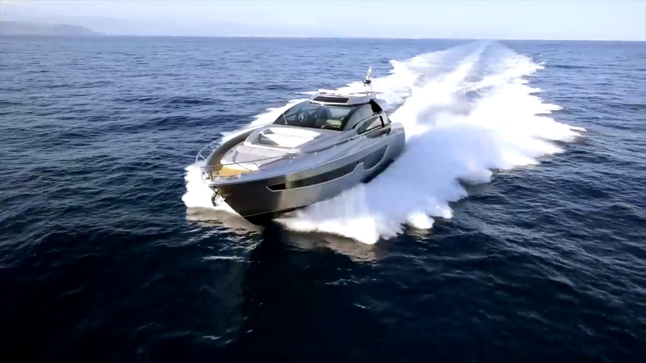 Luxury Yacht   Riva 76' Perseo