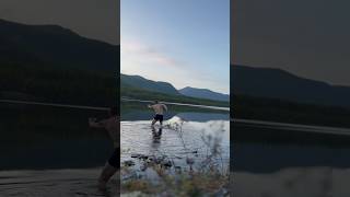 Дошли до Лохнеского озера в Якутии Оймяконский район #колыма #природа #shortvideo #travel