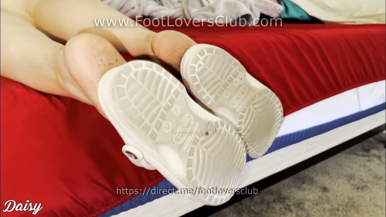 Daisy Loves to Wear Crocs! Size 6 Tired Dirty Feet in Crocs Shoeplay
