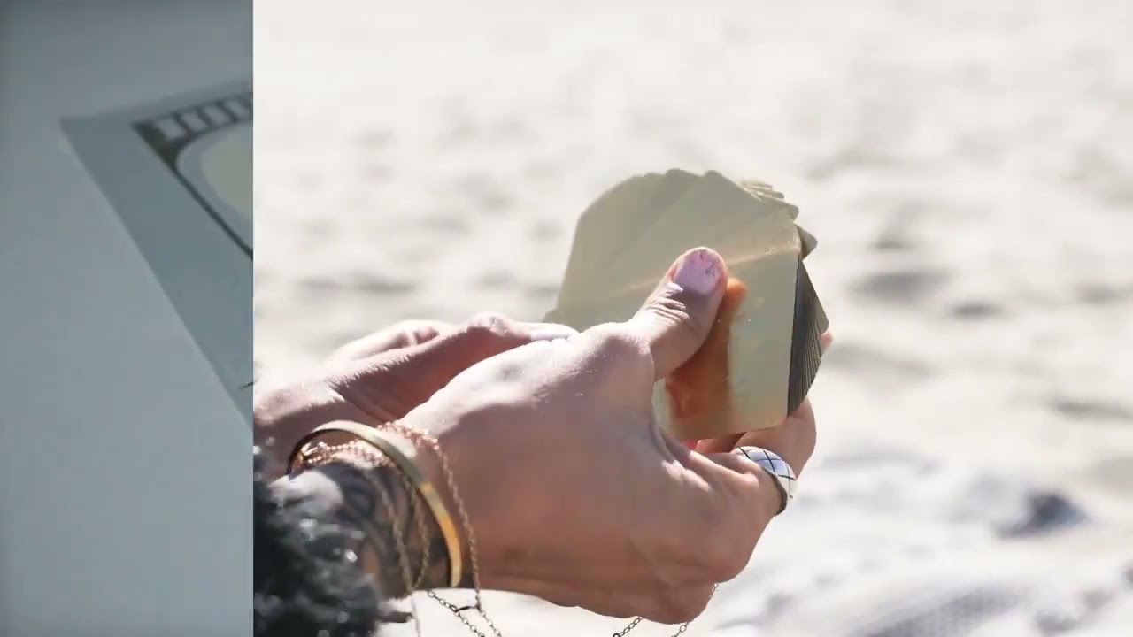 As Mineirinhas Sandra e Andreia: Cartaz na Mesa