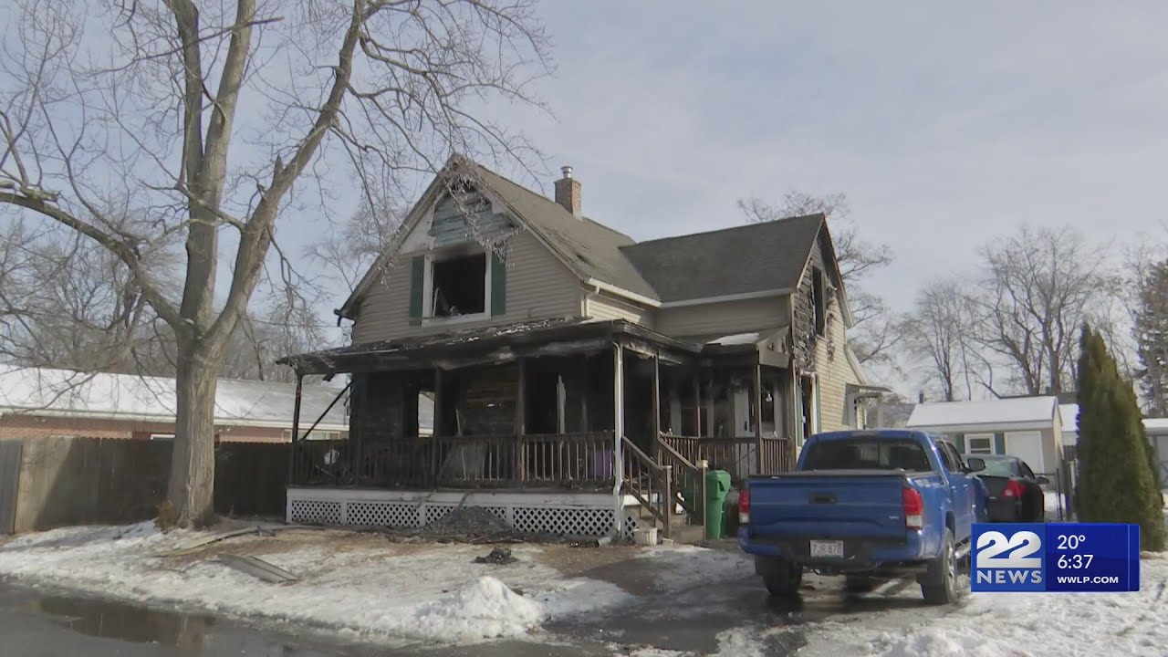 Two people killed in Chicopee house fire - YouTube
