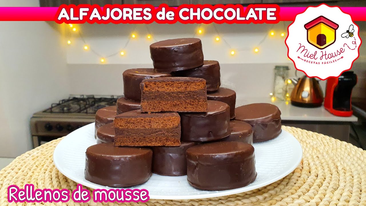 Los mas deliciosos ALFAJORES DE CHOCOLATE rellenos de MOUSSE receta fácil