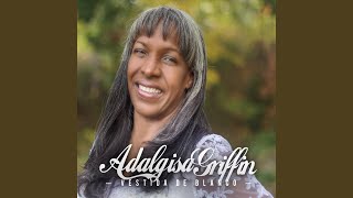 Video thumbnail of "Adalgisa Griffin - Vestida de Blanco"