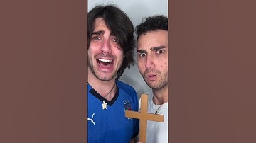 Thumbnail of Italians vs FRENCH CHEF 😂