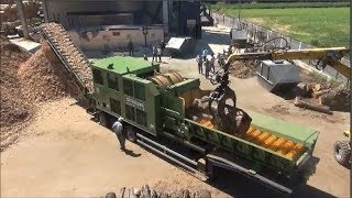 Amazing Fastest Wood Chipper Shredder Machines Modern Technology, Biggest Wood Processor Machines