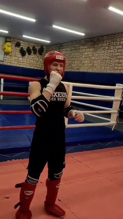 Как подобрать снаряжение #кикбоксинг #мма #спорт #mma #kickboxing - YouTube