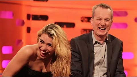 Frank chats about his girlfriend going into labour...