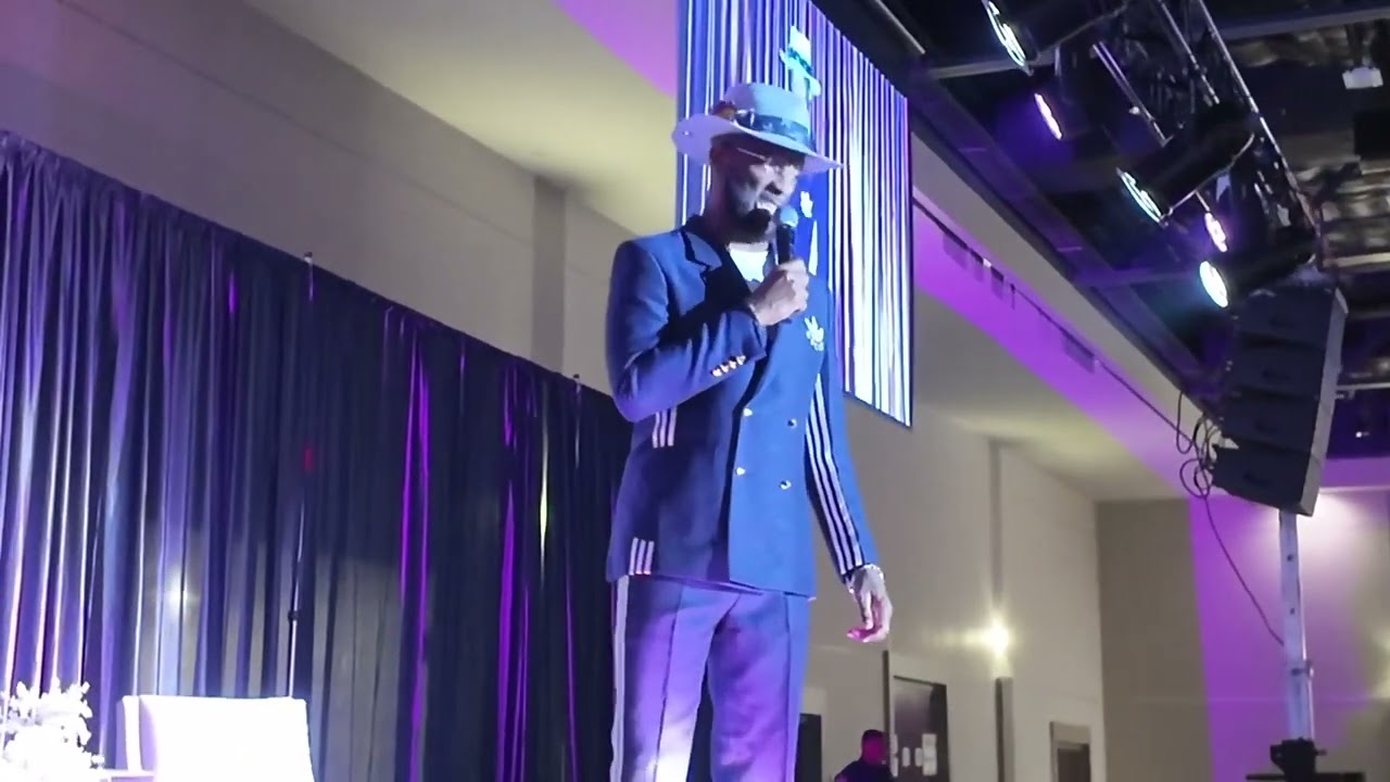 Rickey Smiley Talks About Recycling His Outfit