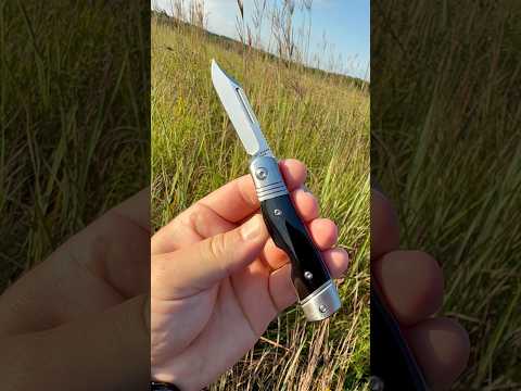 Hiking at sunset with an awesome knife, it doesn’t get much better than that!