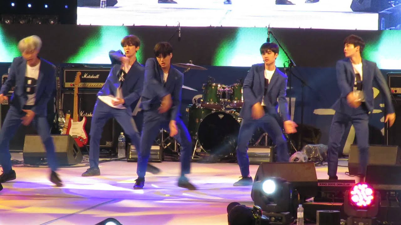 150515 연세대학교 축제 AKARAKA 아카라카 EXO - 으르렁 GROWL 직캠