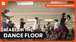 Choreographer to the Stars - Real Lives Less Ordinary - S01 EP110 - Documentary