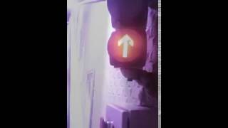 Subiendo Las Escaleras Del Metro De Barcelona Muy Y