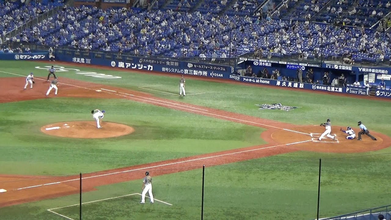 阪神タイガース 大山悠輔のタイムリーヒット 横浜で好相性 Youtube