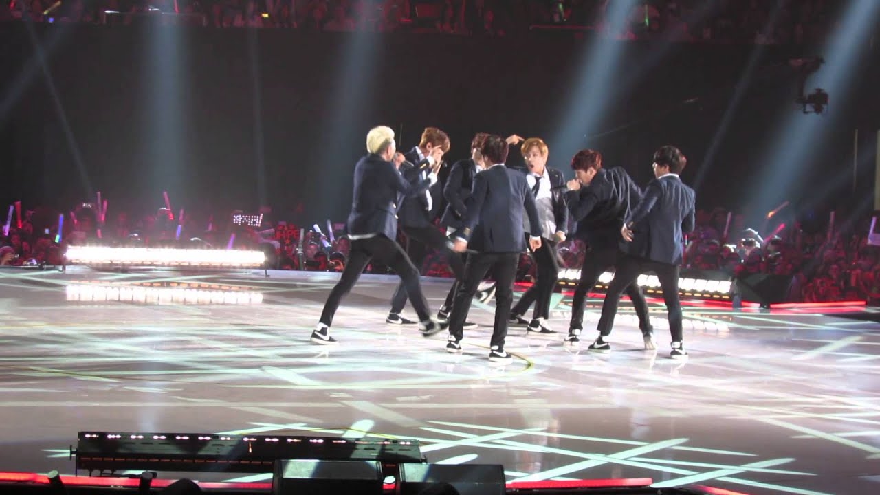 [FANCAM] BTS "Boy In Love" KCON 2014 MCountdown Day 2