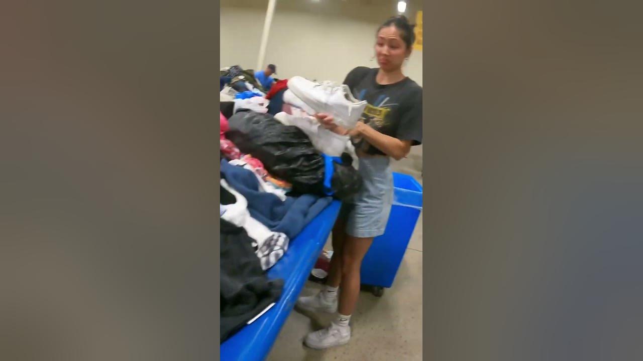 Goodwill Bins Outlet VS Goodwill Retail prices π³ #thrifting #thriftwithme #thrift #thriftfinds Goodwill Bins Outlet VS Goodwill Retail prices π³ #thrifting #thriftwithme #thrift #thriftfinds