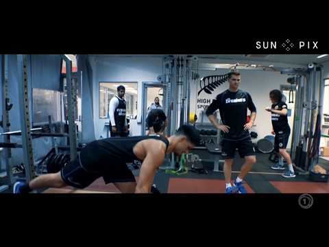 TAGATA PASIFIKA Samoan Breaker Shea Ili